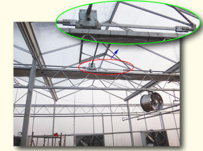 How to ventilate the glass greenhouse